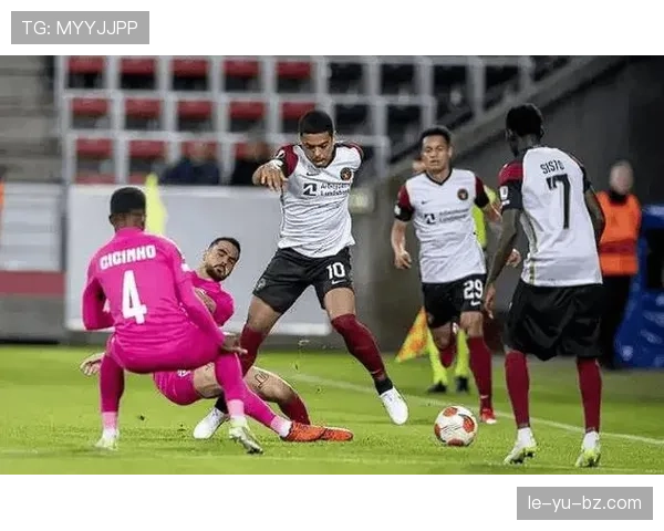 亨克逼抢体系再升级，防守压迫力成联赛新标杆