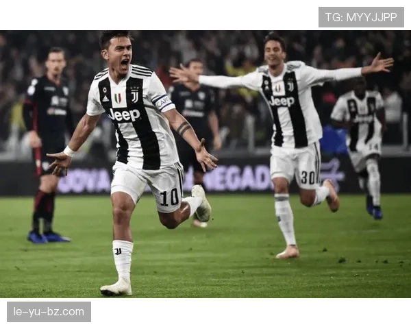 尤文图斯边路威胁不足，中路推进依赖是否制约进攻多样性？